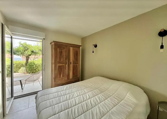 Proche De La Au Coeur De La Marine Lumio (Corsica)