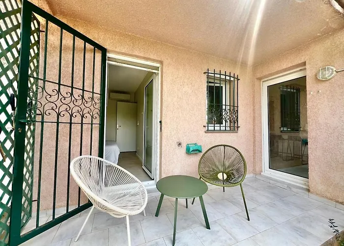 Proche De La Au Coeur De La Marine Apartmán *