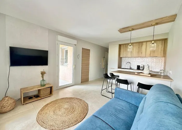 Appartement Proche De La Au Coeur De La Marine