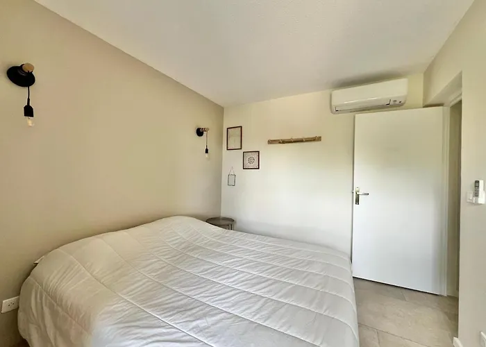 Appartamento Proche De La Au Coeur De La Marine Lumio (Corsica)